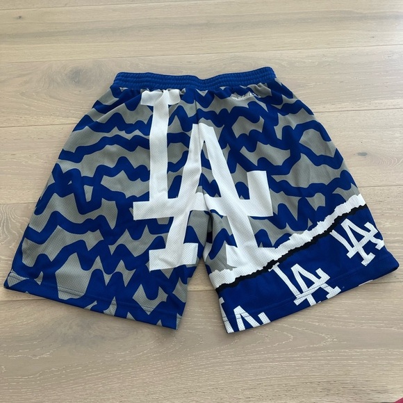 Mitchell & Ness Jumbotron 2.0 Sublimated Dodgers Shorts Mens Blue sz Large - Picture 7 of 8